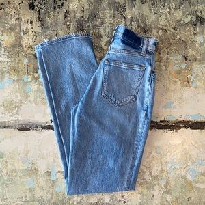 Abercrombie Curve Love Ultra High Rise 90s Straight Jeans